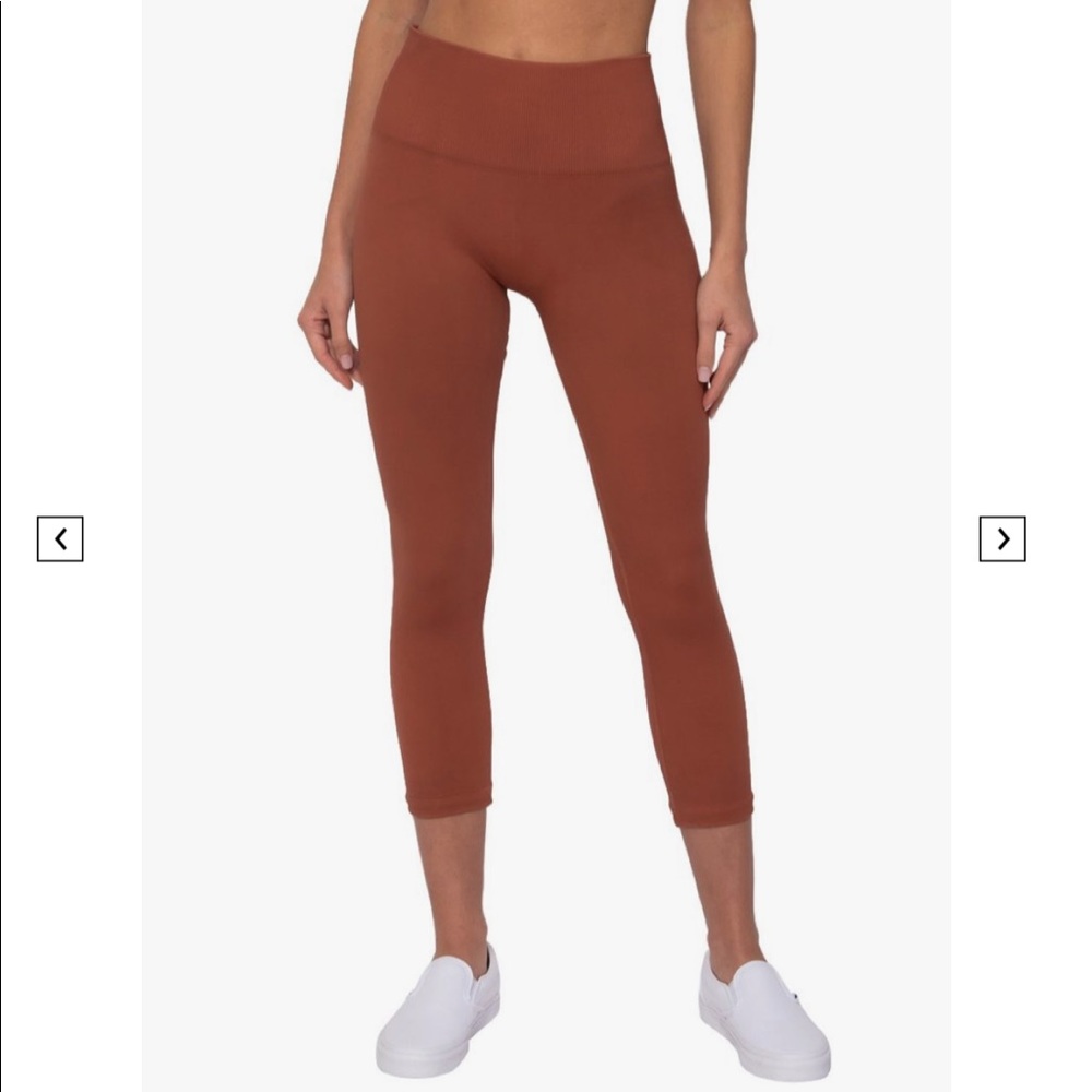 Morgan Stewart Sport Sugar Almond Leggings XS/S
